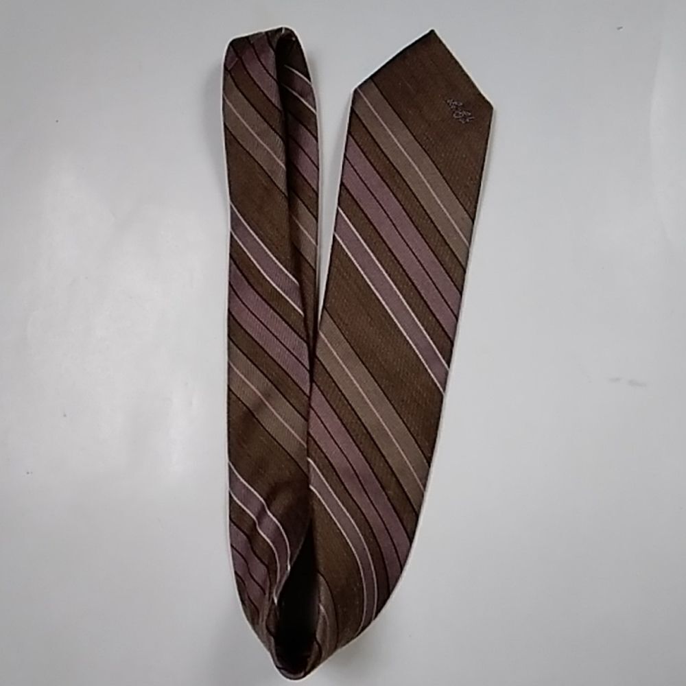 Designed By Allyn St George Vintage Tie